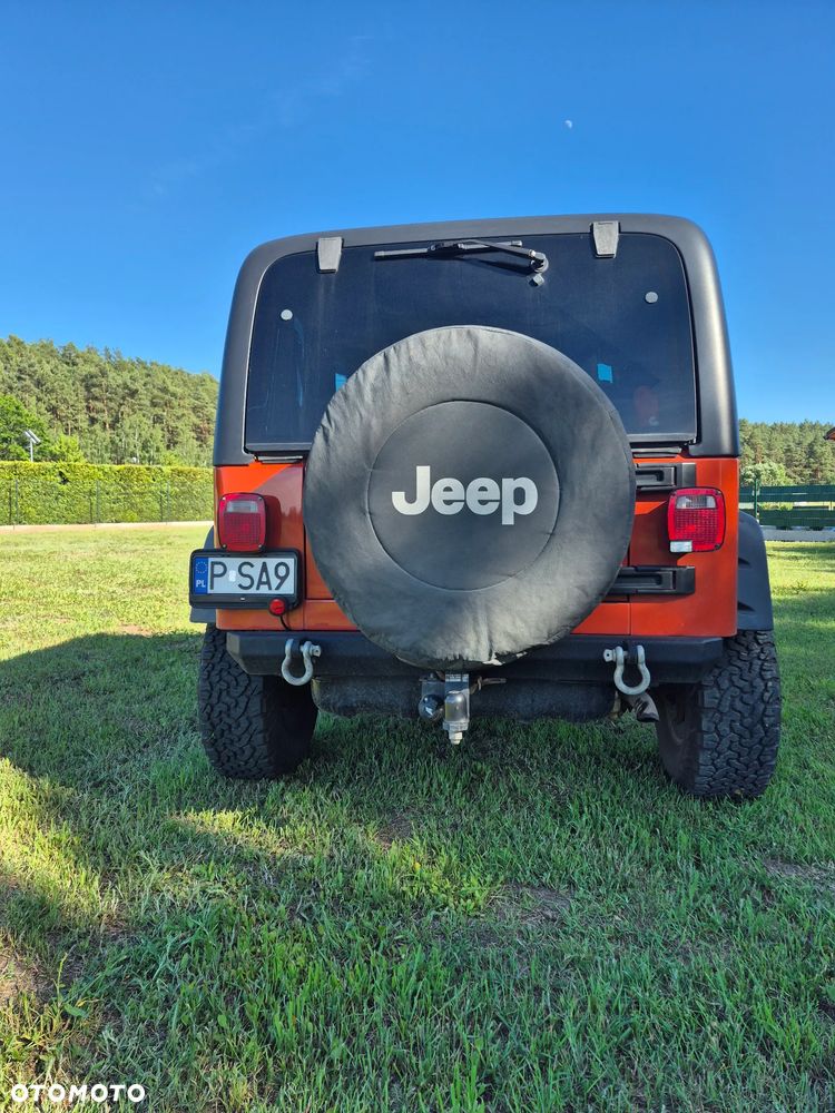 Jeep Wrangler 4.0 Sport - 8