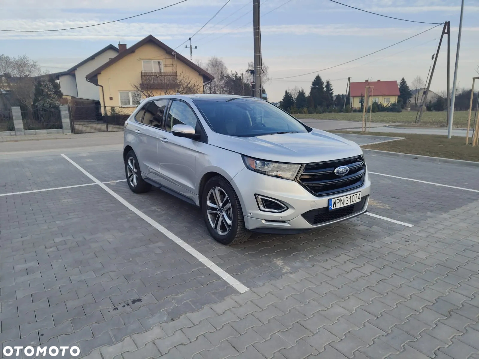 Ford Edge - 5