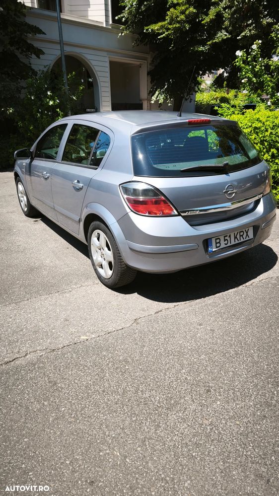 Opel Astra - 3