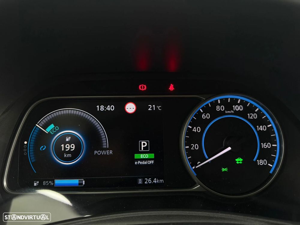 Nissan Leaf N-Connecta - 13