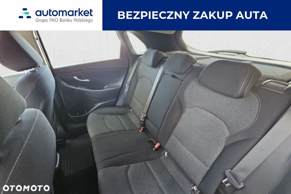 Hyundai i30 1.5 DPI Smart - 19