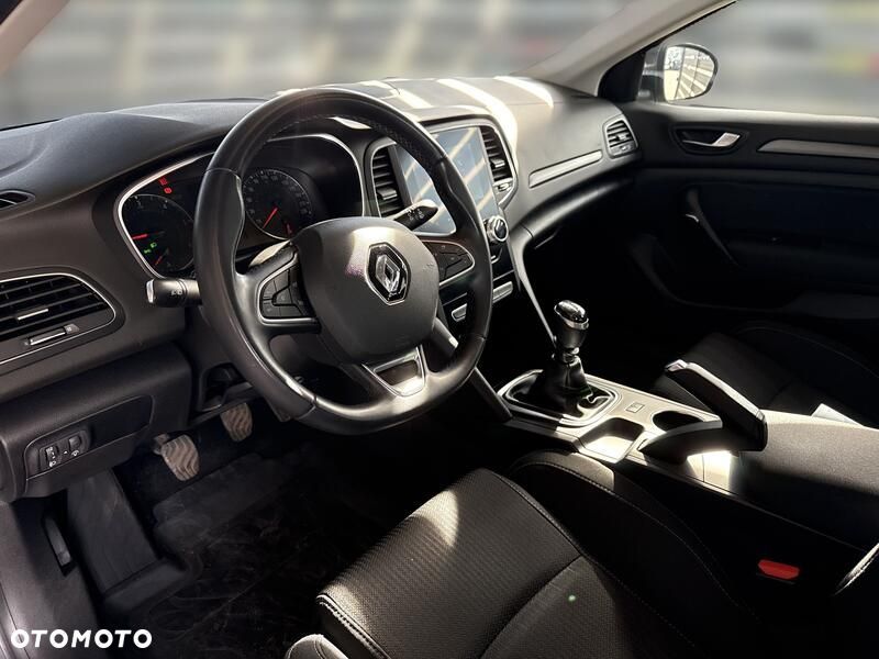 Renault Megane - 10