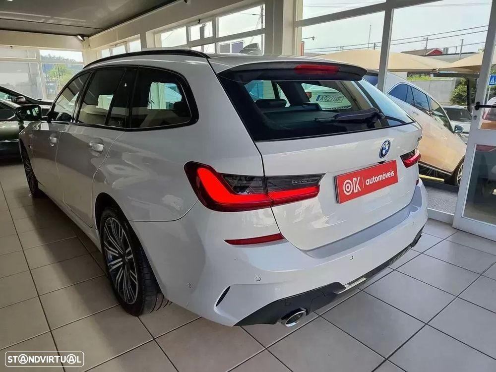 BMW 330 e Pack Desportivo M Auto - 8
