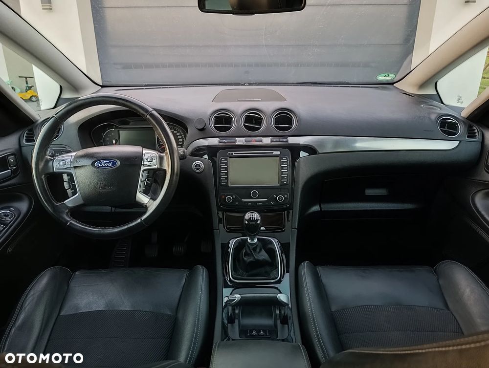 Ford S-Max 2.0 TDCi DPF Titanium X - 9
