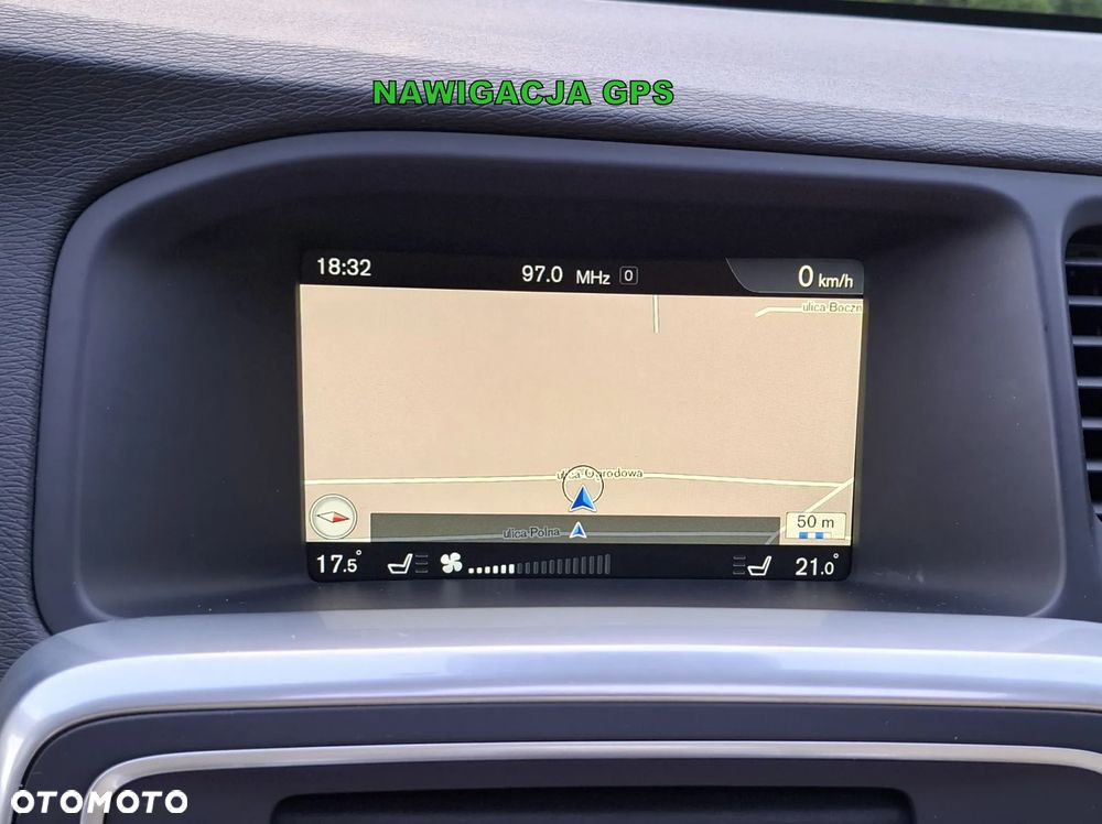 Volvo V60 T5 Drive-E Dynamic Edition (Momentum) - 22