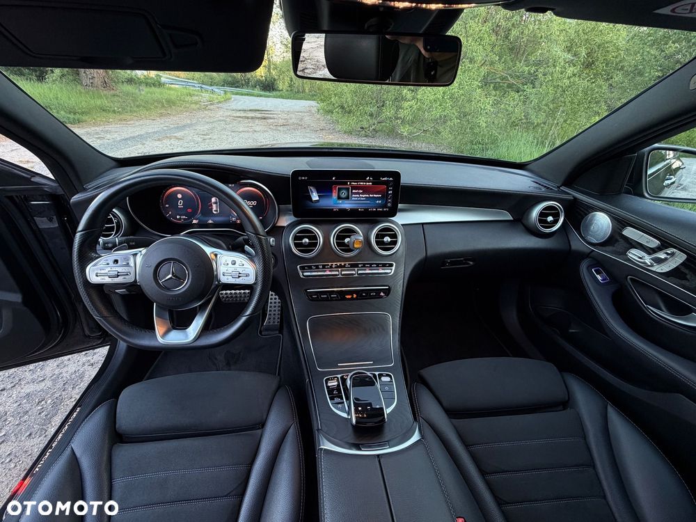 Mercedes-Benz Klasa C 400 4-Matic 9G-TRONIC - 20
