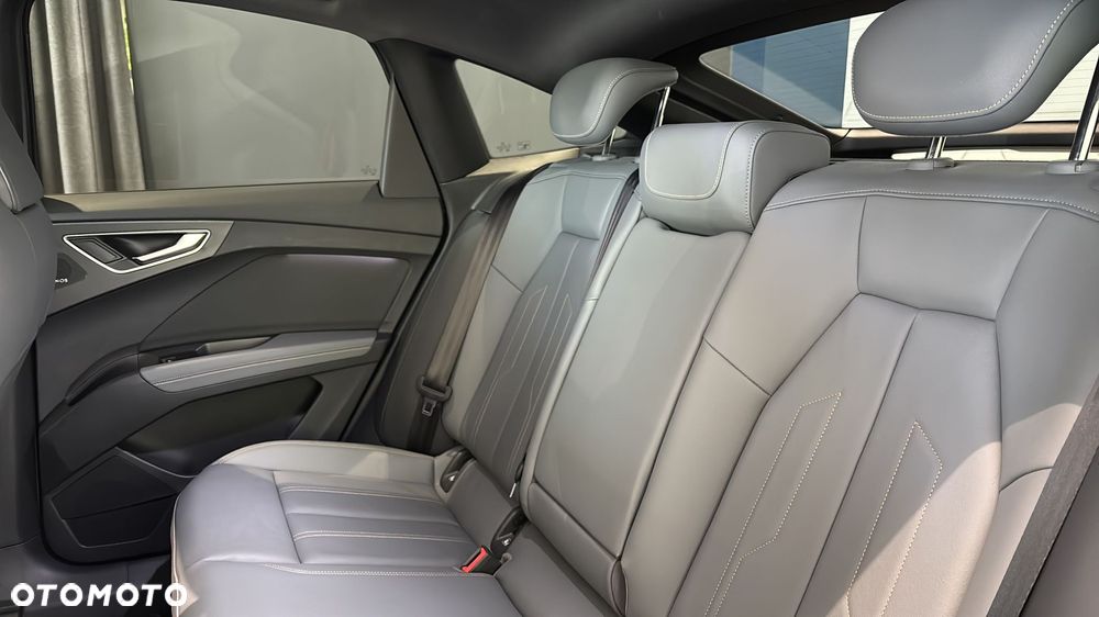 Audi Q4 e-tron - 17