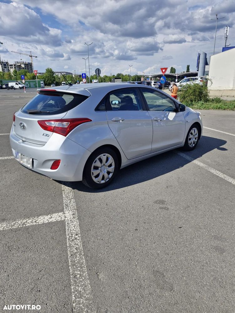 HYUNDAI i30 2016 — imagine 4