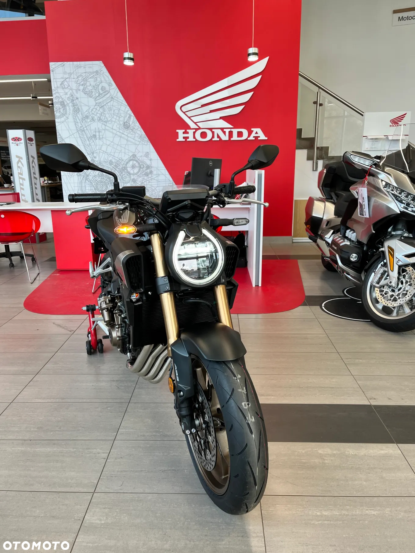 Honda CB - 7