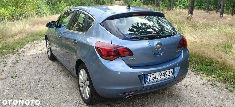 Opel Astra 1.4 Turbo - 4