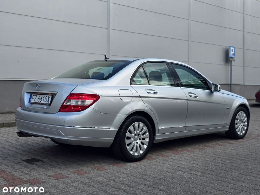 Mercedes-Benz Klasa C - 16