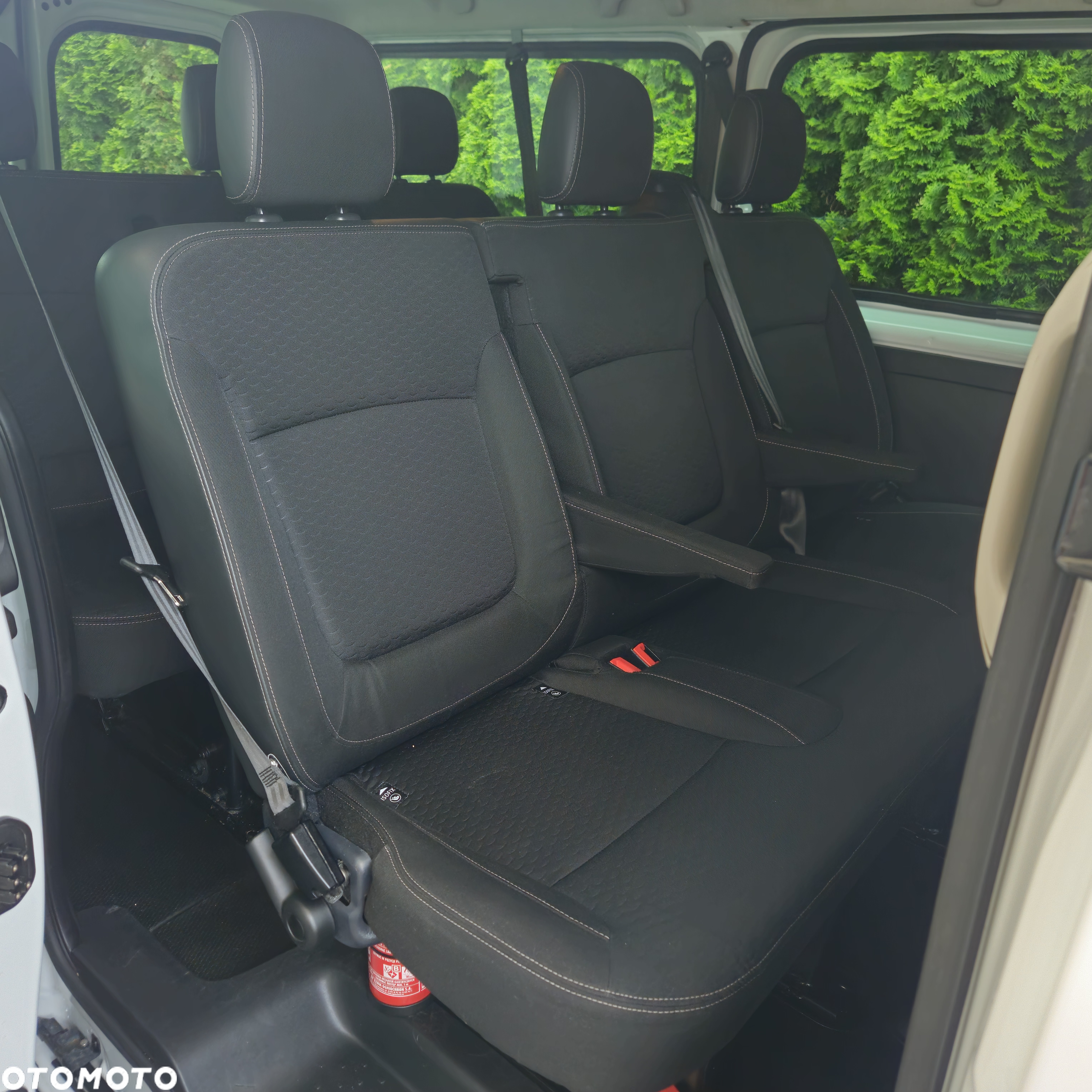 Opel Vivaro L2H1 2,9t Edition - 8