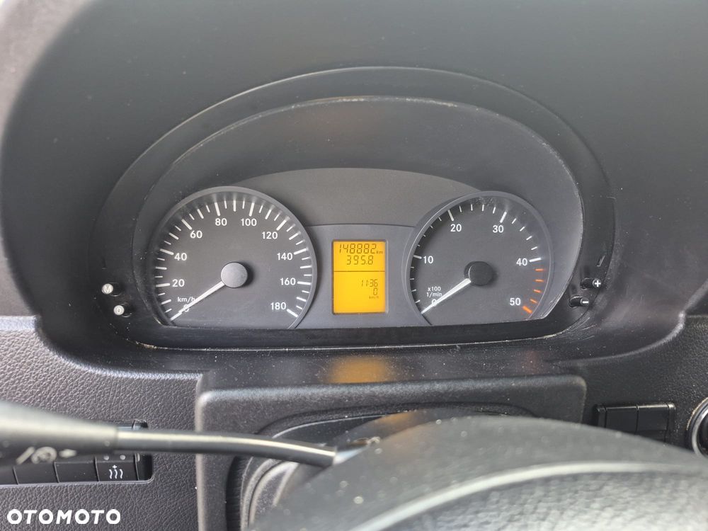 Mercedes-Benz Sprinter 216 - 14