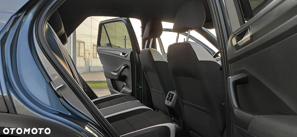 Volkswagen T-Roc 1.5 TSI GPF ACT Premium DSG - 22