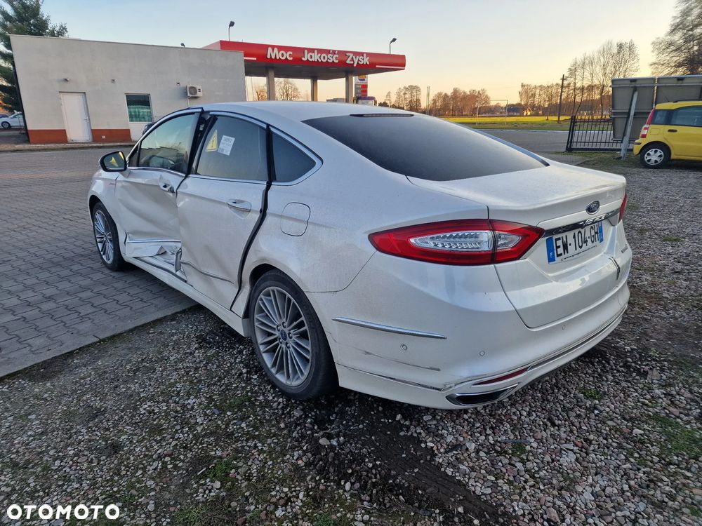 Ford Mondeo 2.0 Hybrid Vignale - 12