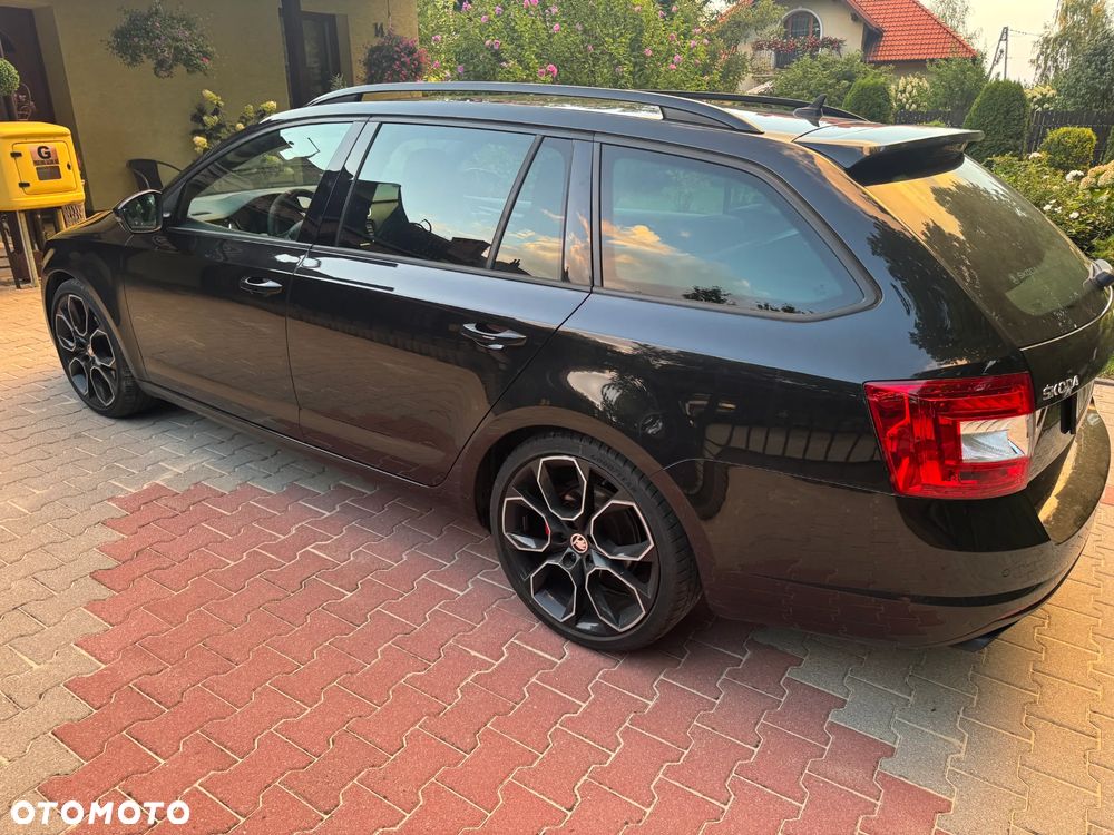 Skoda Octavia 2.0 TSI RS DSG - 8