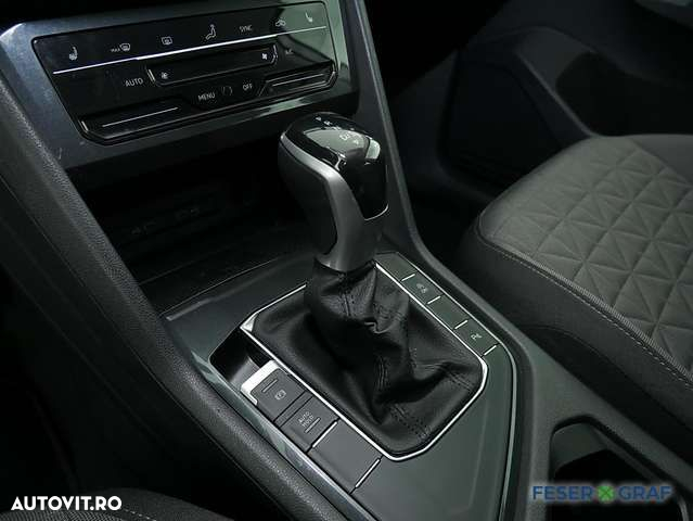 Volkswagen Tiguan - 7