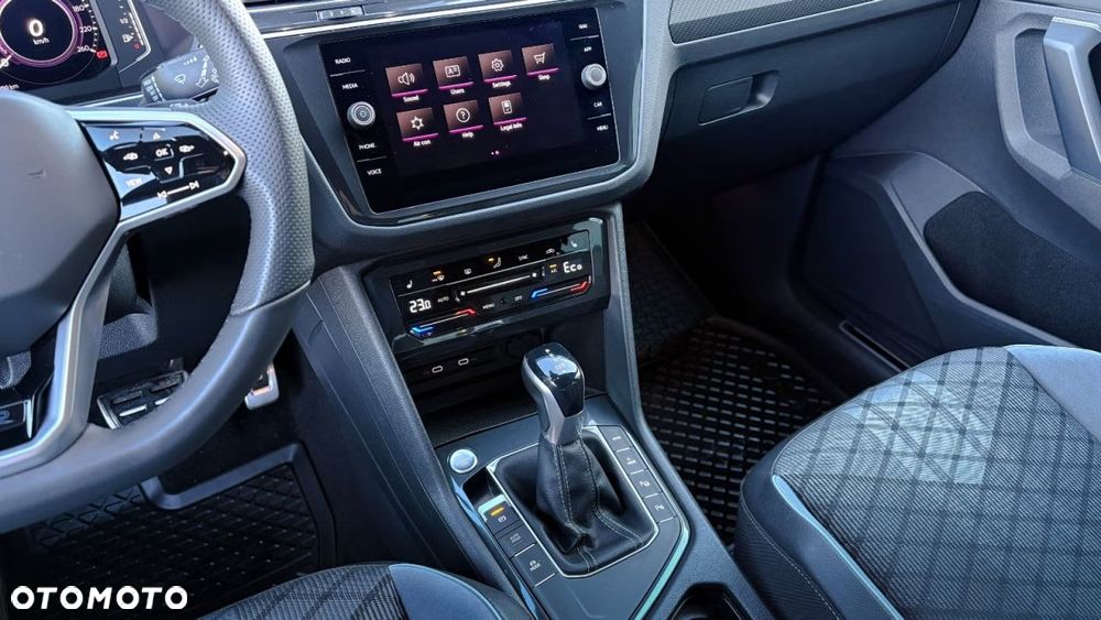 Volkswagen Tiguan 1.4 eHybrid OPF DSG R-Line - 14