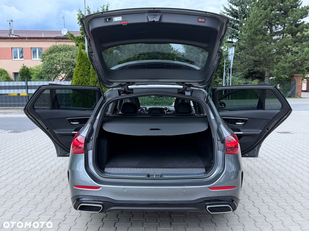 Mercedes-Benz Klasa C 300 de PHEV AMG - 15
