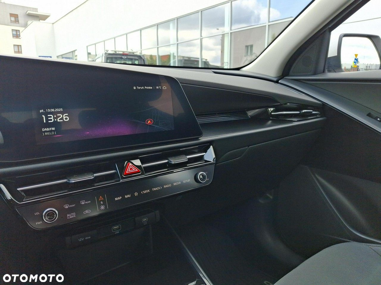 Kia Niro e-Niro 64kWh M - 20