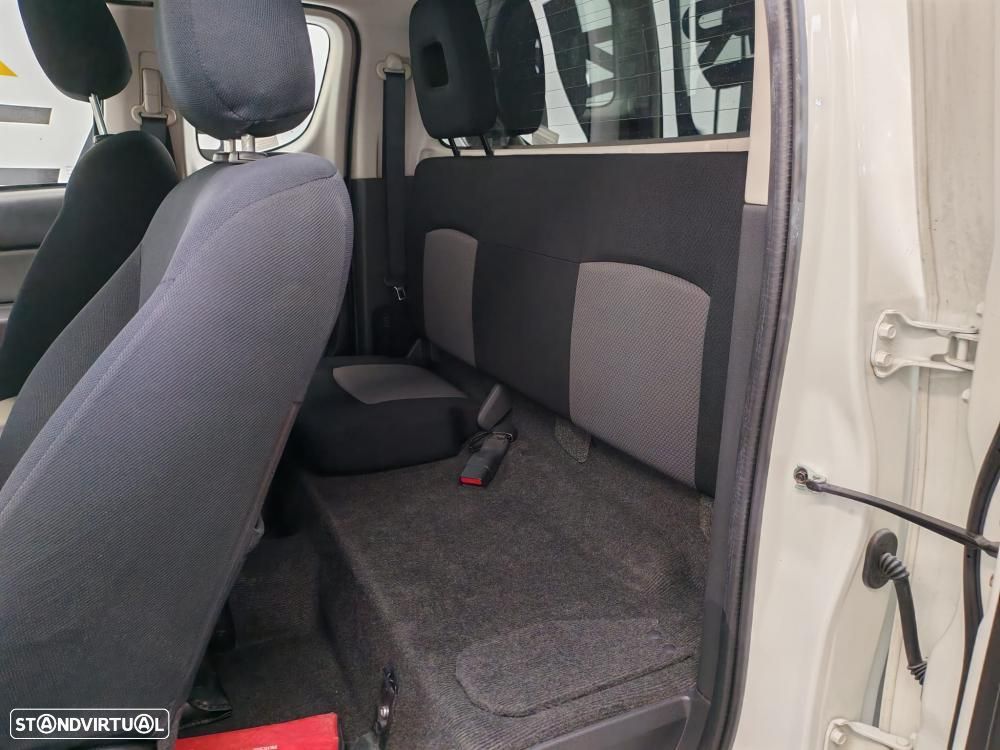 Mitsubishi L200 2.4 DI-D Club Invite Strakar Look CC 4WD - 20