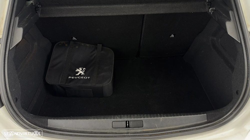 Peugeot e-208 50 kWh Active Pack - 47