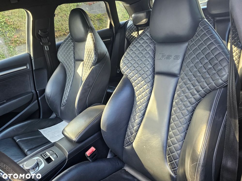 Audi RS3 Sportback S tronic - 12