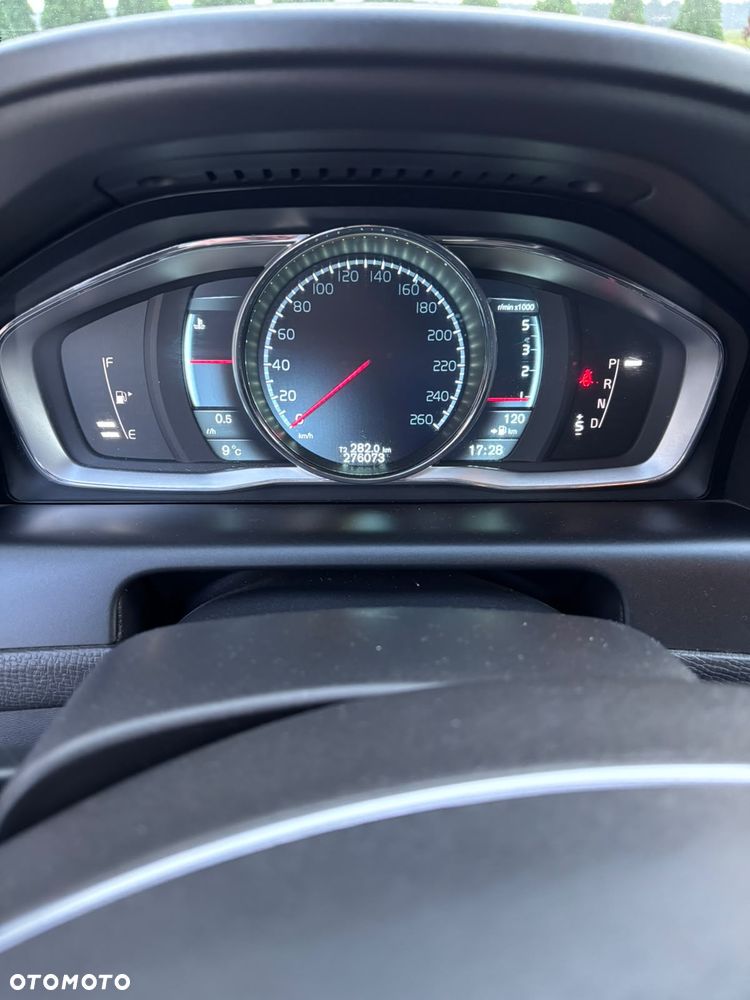 Volvo XC 60 D4 AWD Momentum - 14