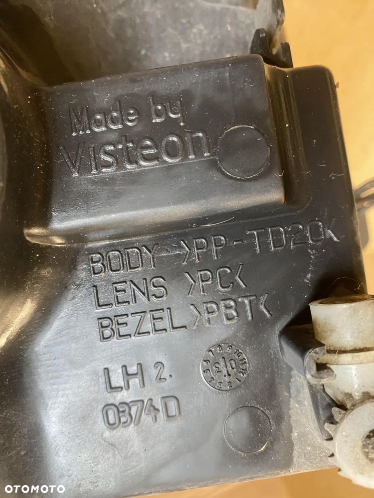 Lampa Ford Fiesta MK6 lewa OE - 5