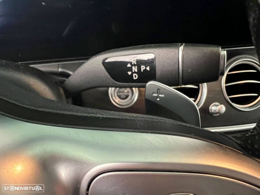Mercedes-Benz E 220 d AMG Line - 14