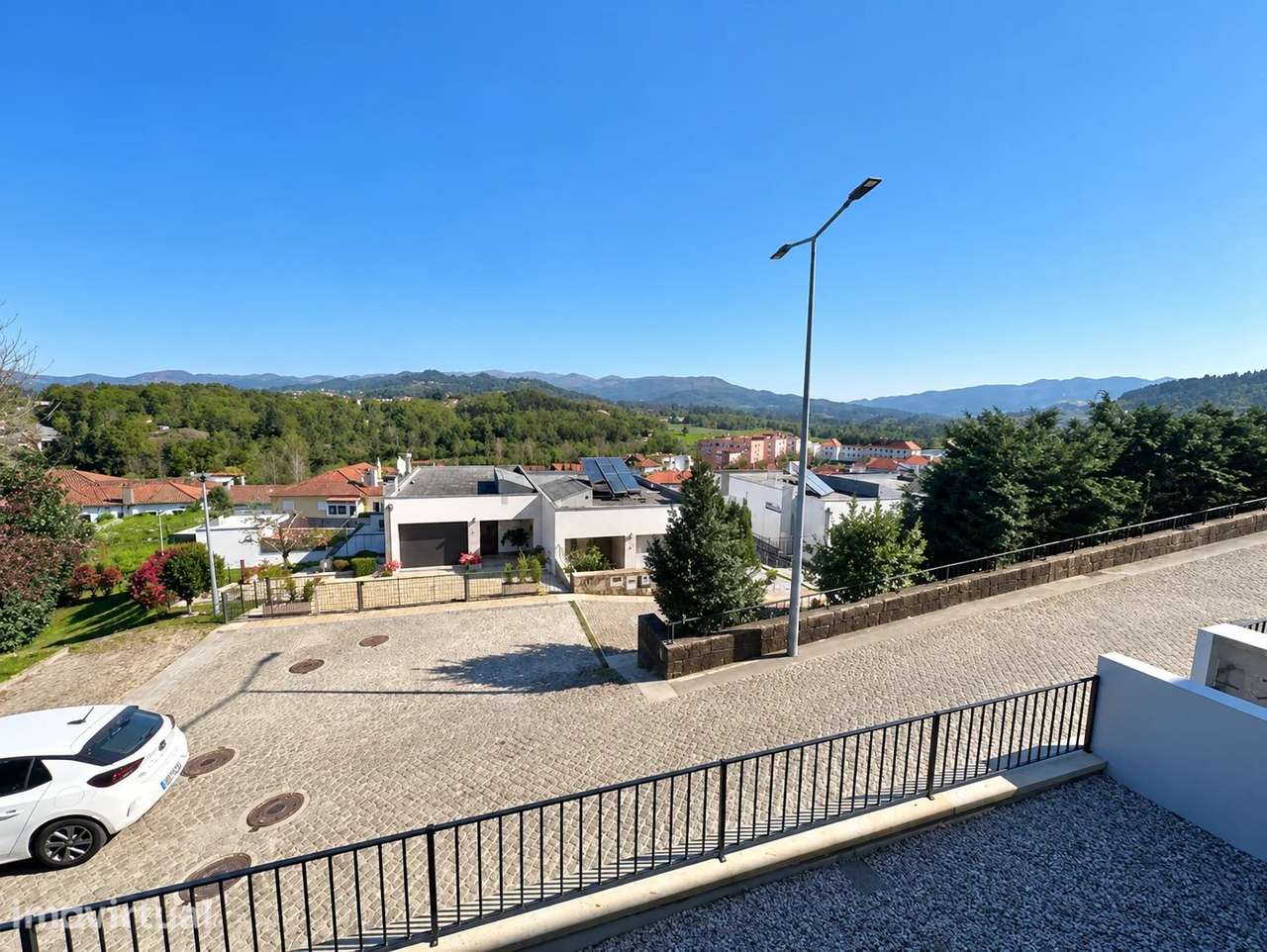 Apartamento T2 Duplex para Arrendamento no Centro Histórico de Ponte d - Grande imagem: 4/17