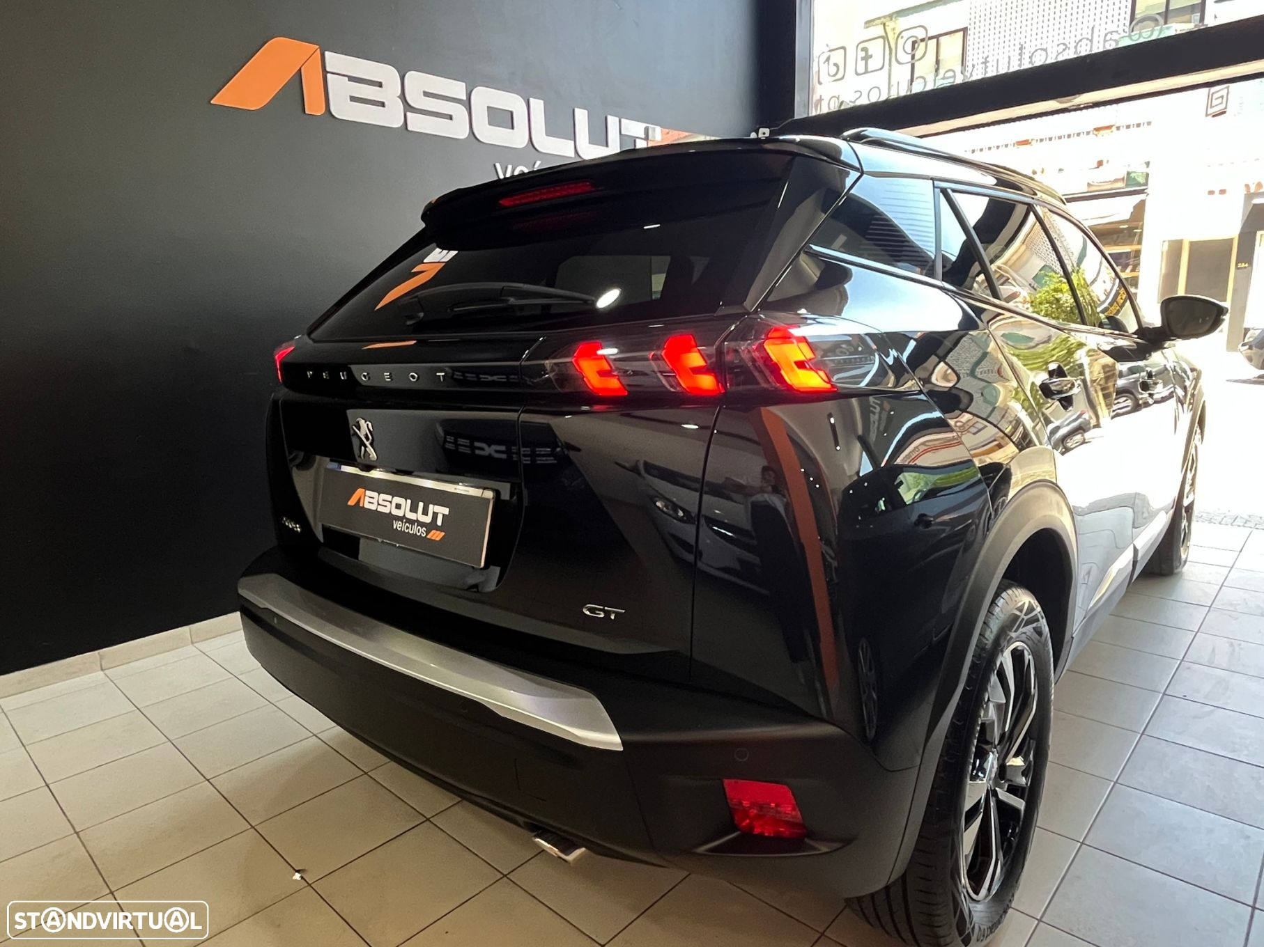 Peugeot 2008 1.5 BlueHDi GT EAT8 - 8