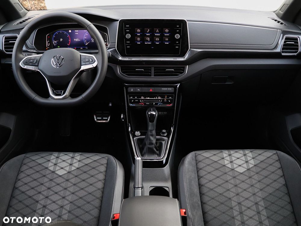 Volkswagen T-Cross - 14