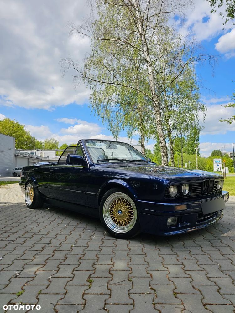 BMW Seria 3 320i - 1