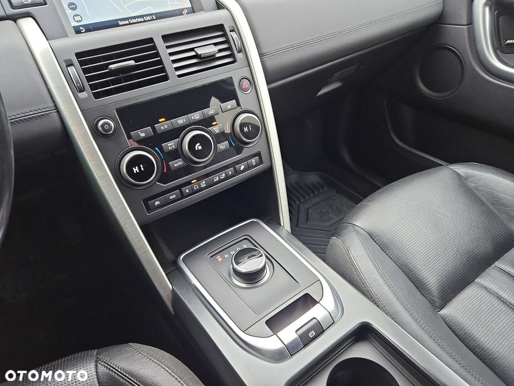 Land Rover Discovery Sport 2.0 TD4 Pure - 11