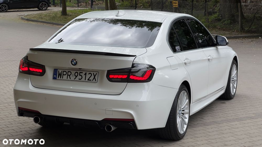 BMW Seria 3 328i Luxury Line - 6