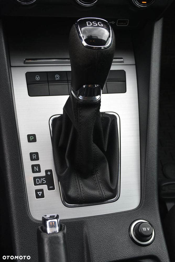 Skoda Octavia 2.0 TDI Ambition DSG - 39