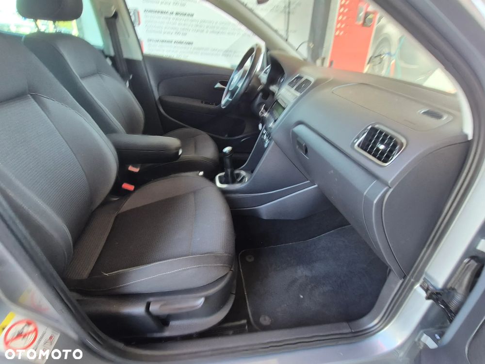 Volkswagen Polo 1.6 TDI Life - 32