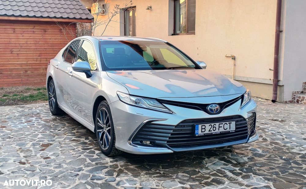 Toyota Camry 2.5 Exclusive - 1