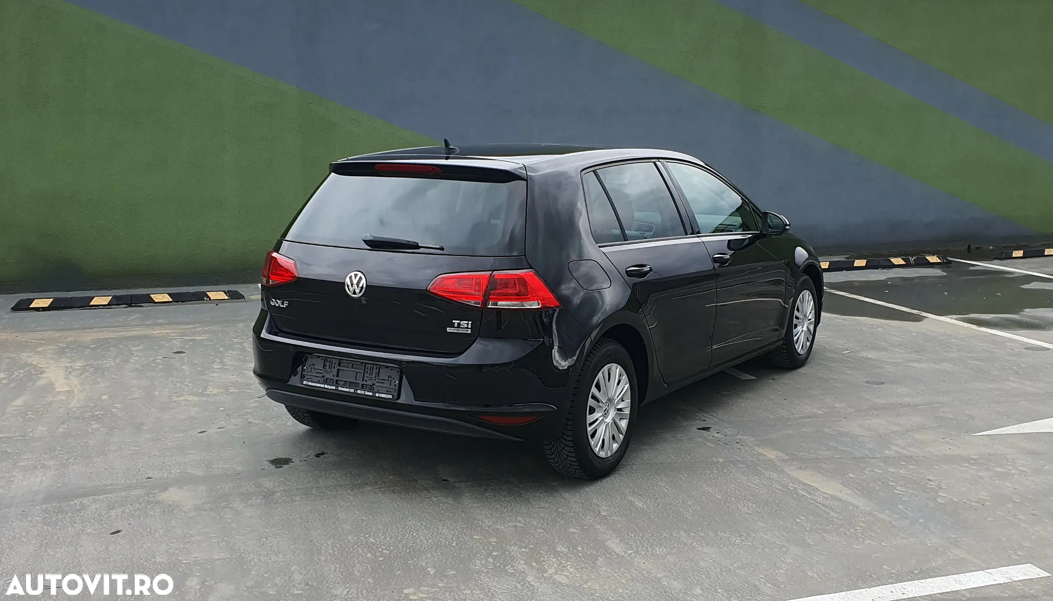 Volkswagen Golf 1.2 TSI BMT Comfortline - 11
