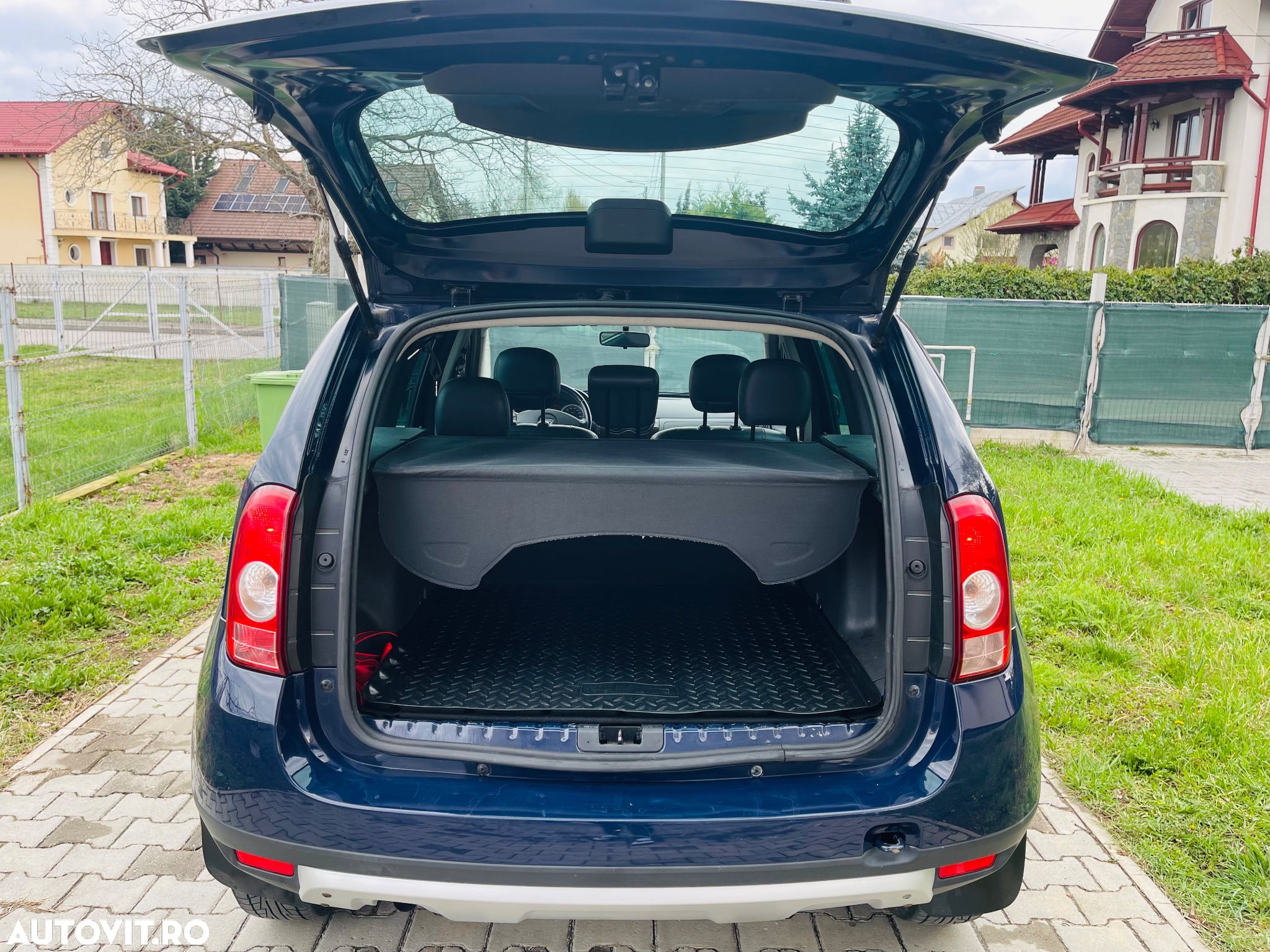Dacia Duster 1.5 dCi 4x4 Laureate - 13
