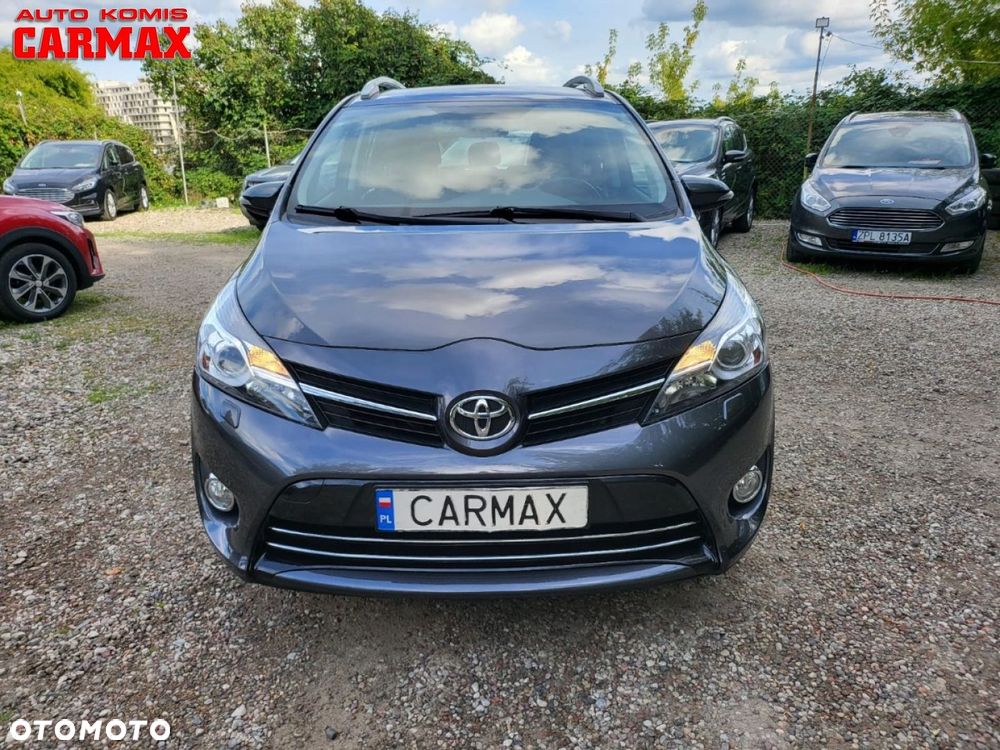 Toyota Verso - 10