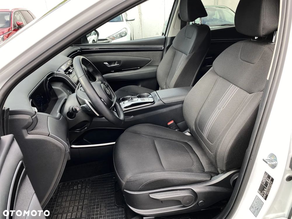 Hyundai Tucson 1.6 T-GDi HEV Executive 4WD - 14