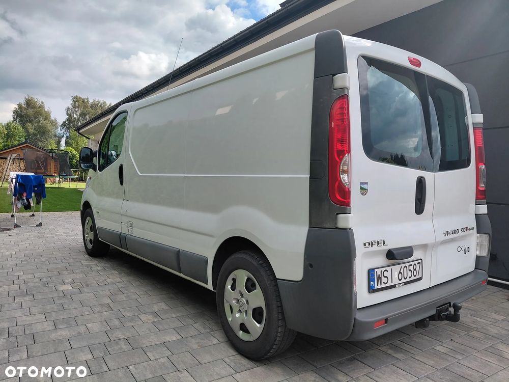 Opel Vivaro Trafic 2012 - 1