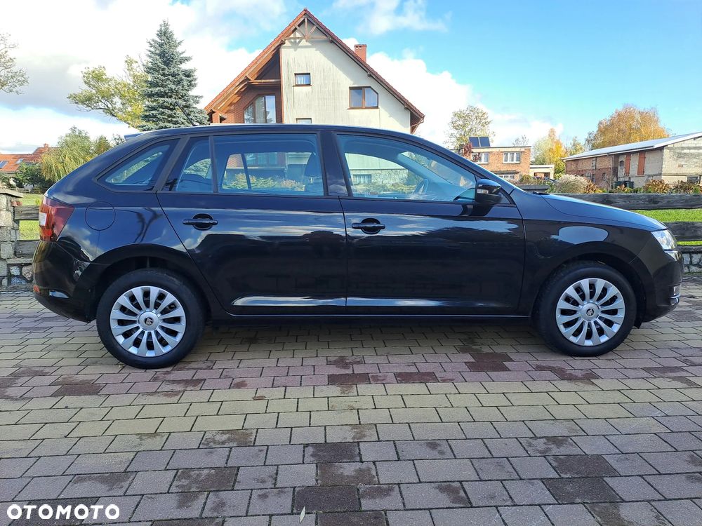 Skoda RAPID 1.0 TSI DSG Active - 8