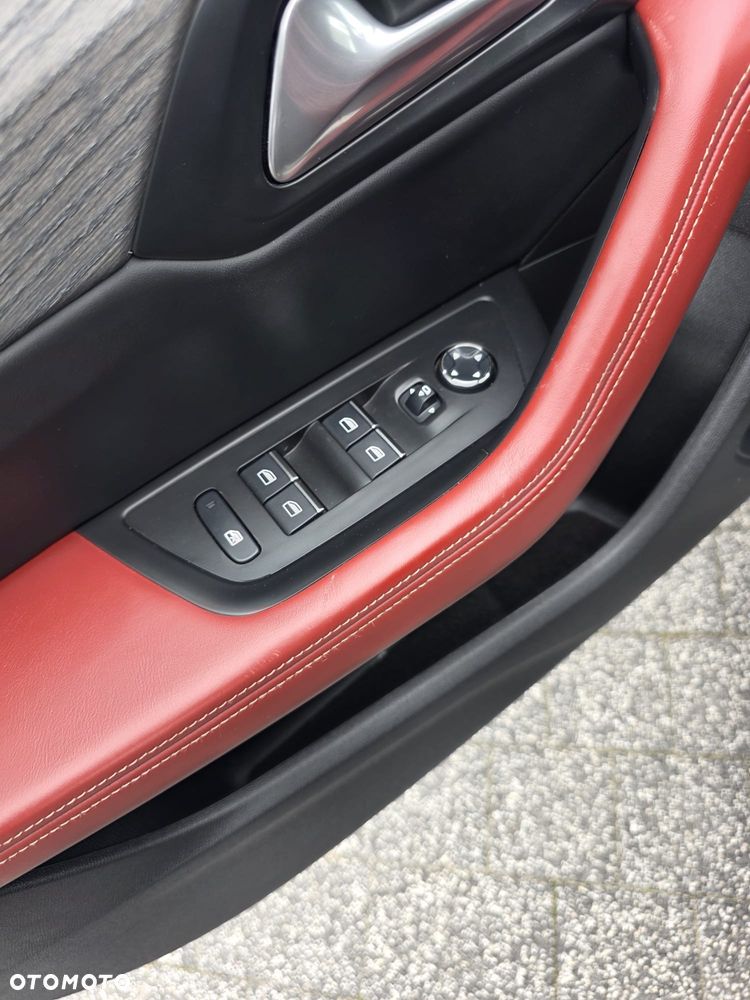 Peugeot 508 BlueHDi 130 EAT8 GT - 24