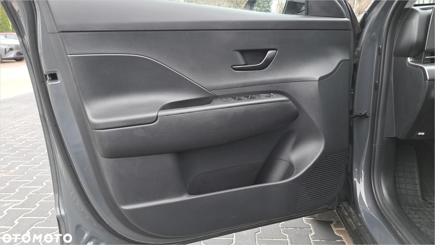 Hyundai Kona - 10