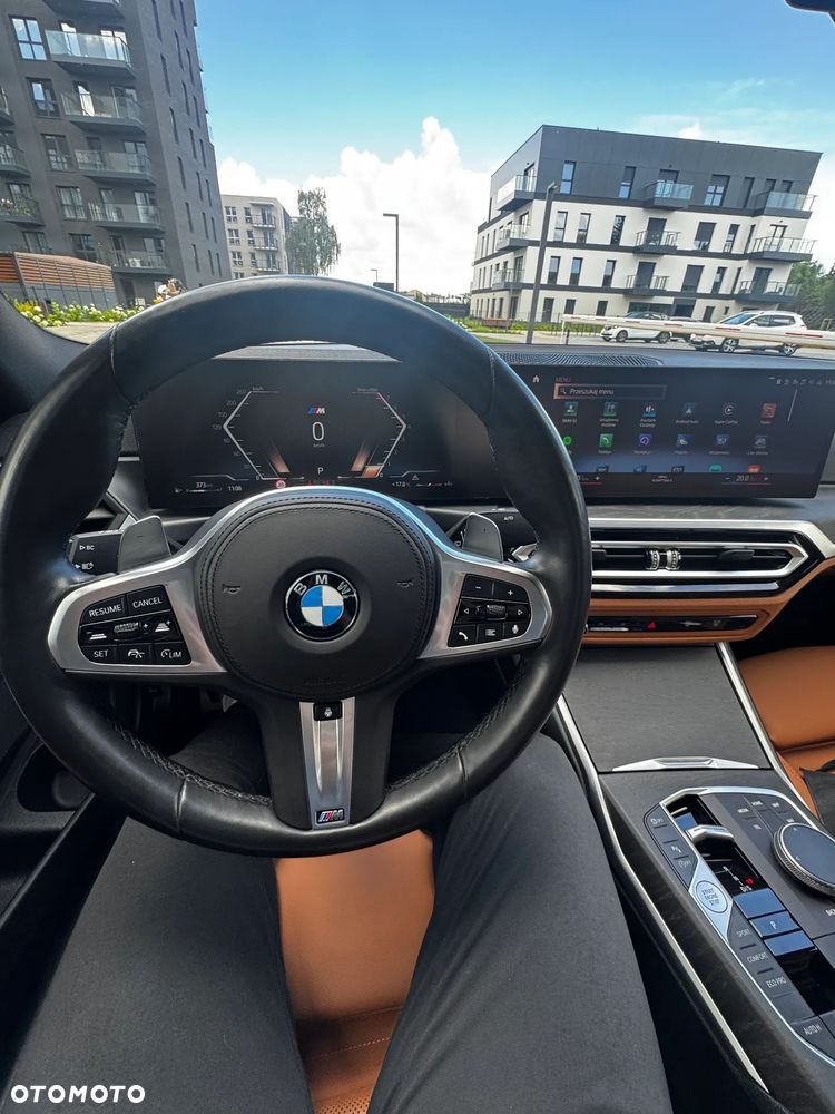 BMW Seria 3 330i M Sport - 11