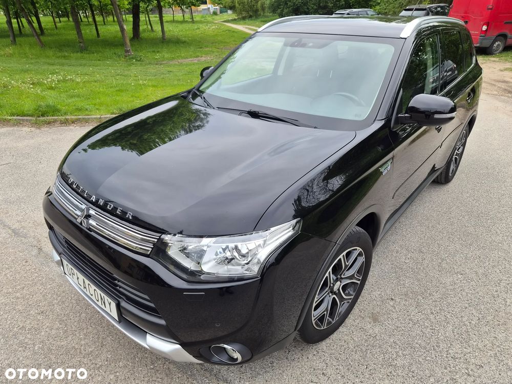 Mitsubishi Outlander - 10