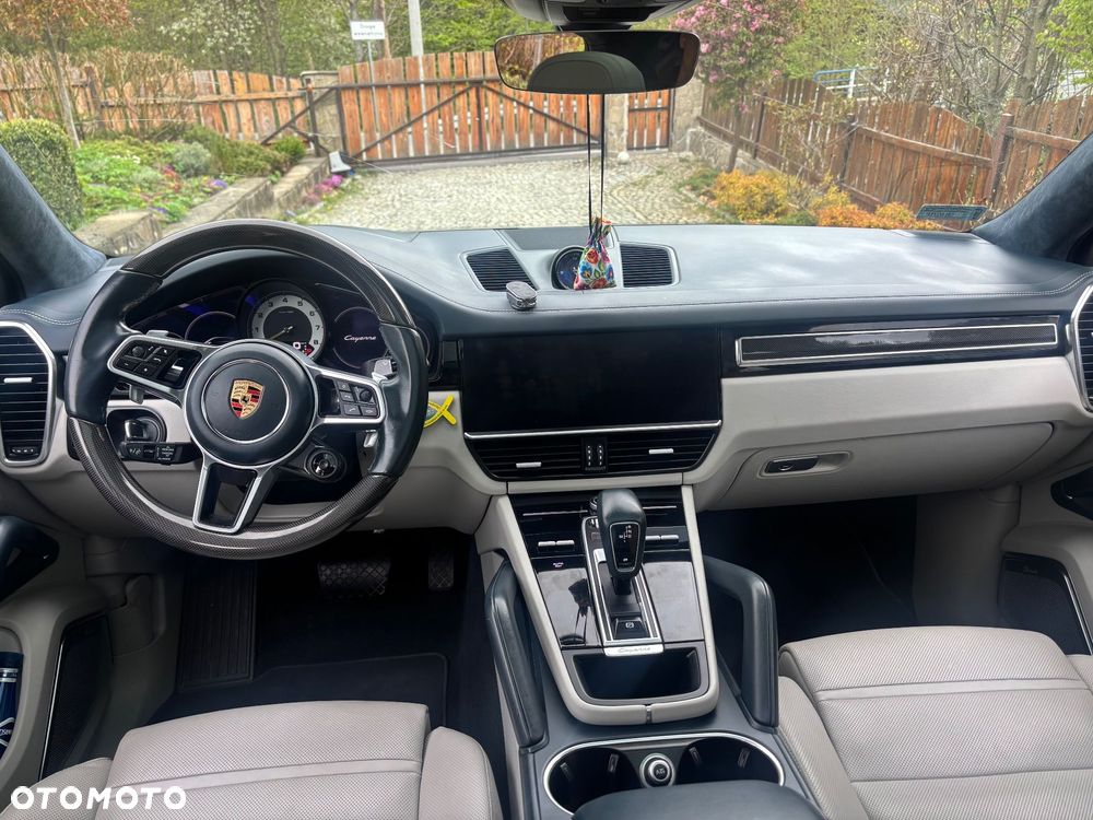 Porsche Cayenne Platinum Edition - 6